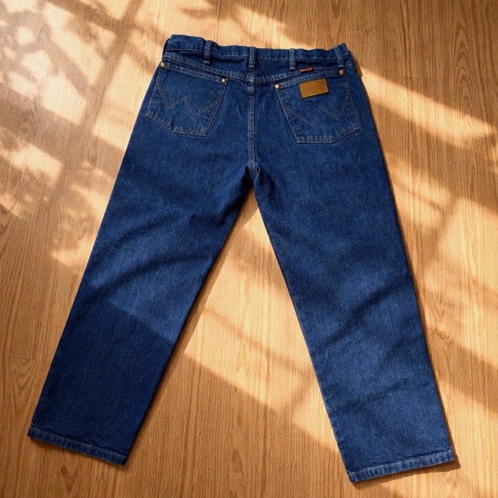 Wrangler 13MWZ Cowboy Cut Jeans 35x32 Vintage Style Faded Western Denim Rodeo